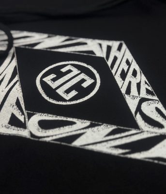 Alosange hoodie black organic cotton IDNT detail